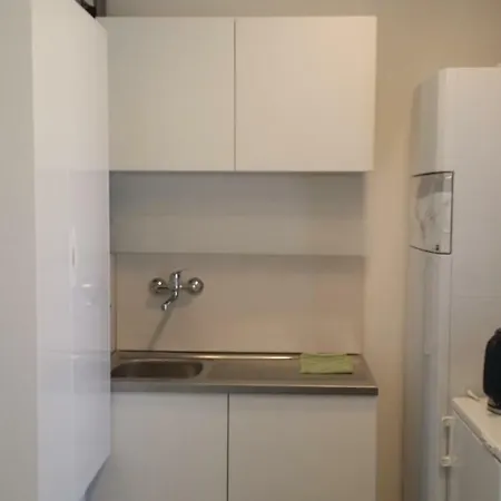 Fremdenzimmer * 皮尔纳